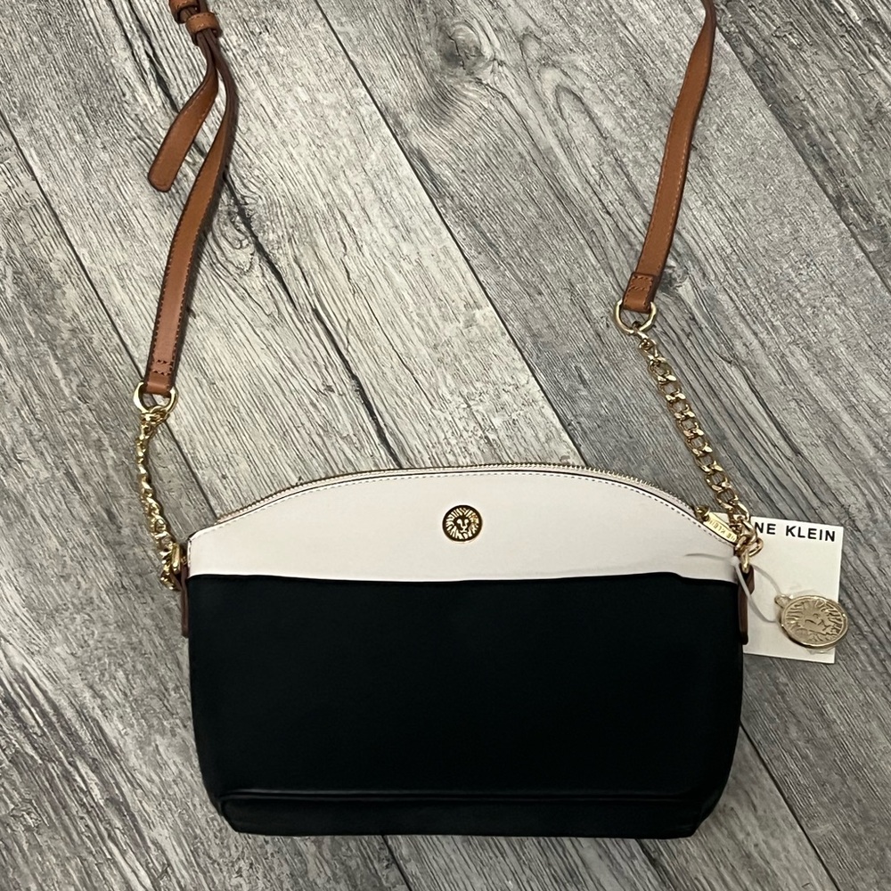 NWT Anne Klein black and white bag, with tan and gold strap